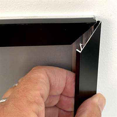 Alu-Klapprahmen schwarz, 20 mm Flachprofil