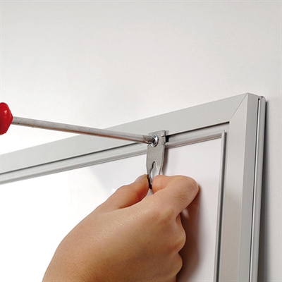 LED-Leuchtrahmen einseitig – 70 x 100 cm