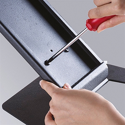 Registersystem auf dem Tisch – nur Halter